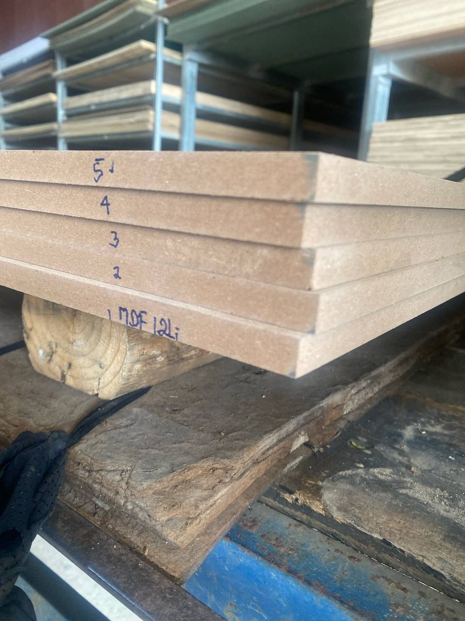 12L MDF