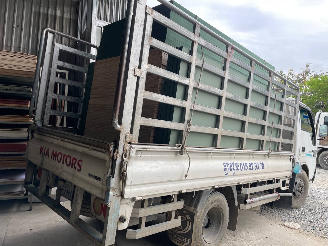 TRUCKING FEE(សេវាដឹក)​ 30$