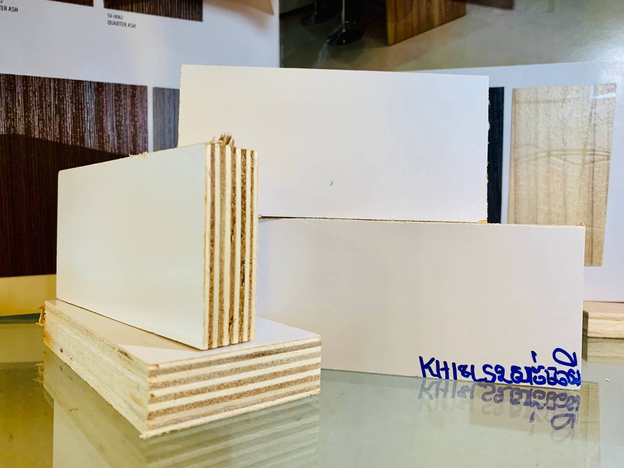 18L ឈើKH-មុខ 02 ( 100SH) សស្រអាប់