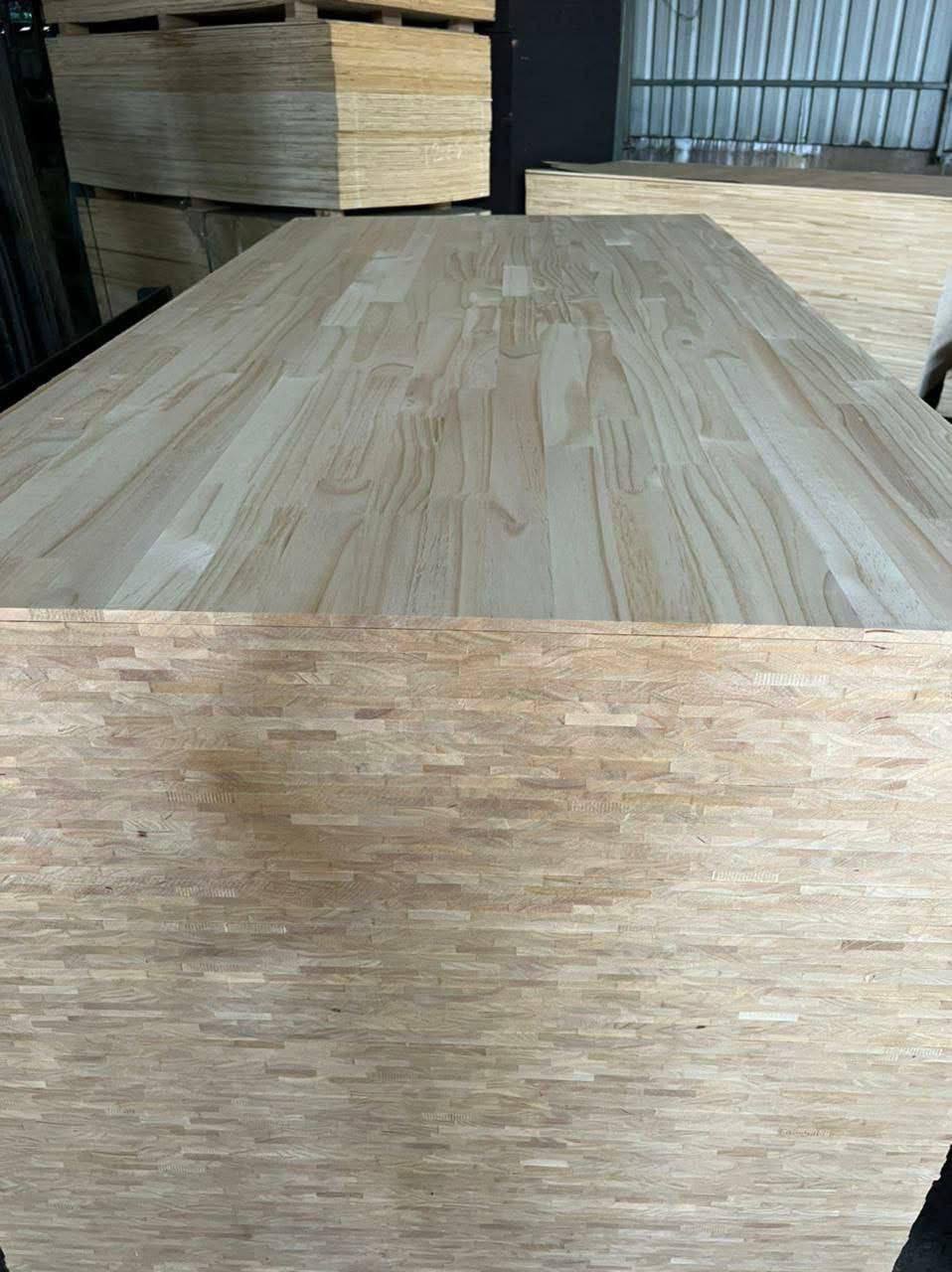 18L ស្រល់កៀប​